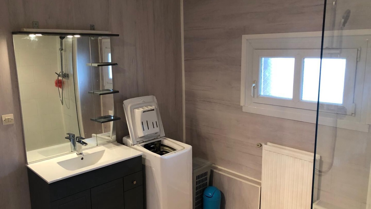 Photo of Bathroom in Saint-Jouin-Bruneval