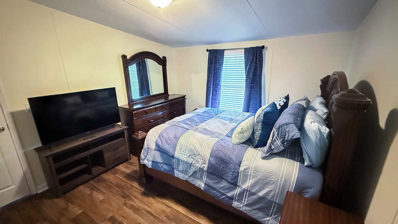 Photo of Bedroom in White Lake