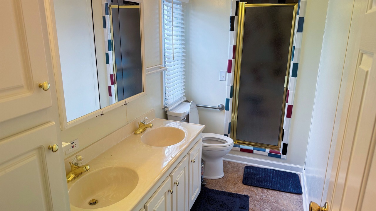 Photo of Bathroom in White Lake
