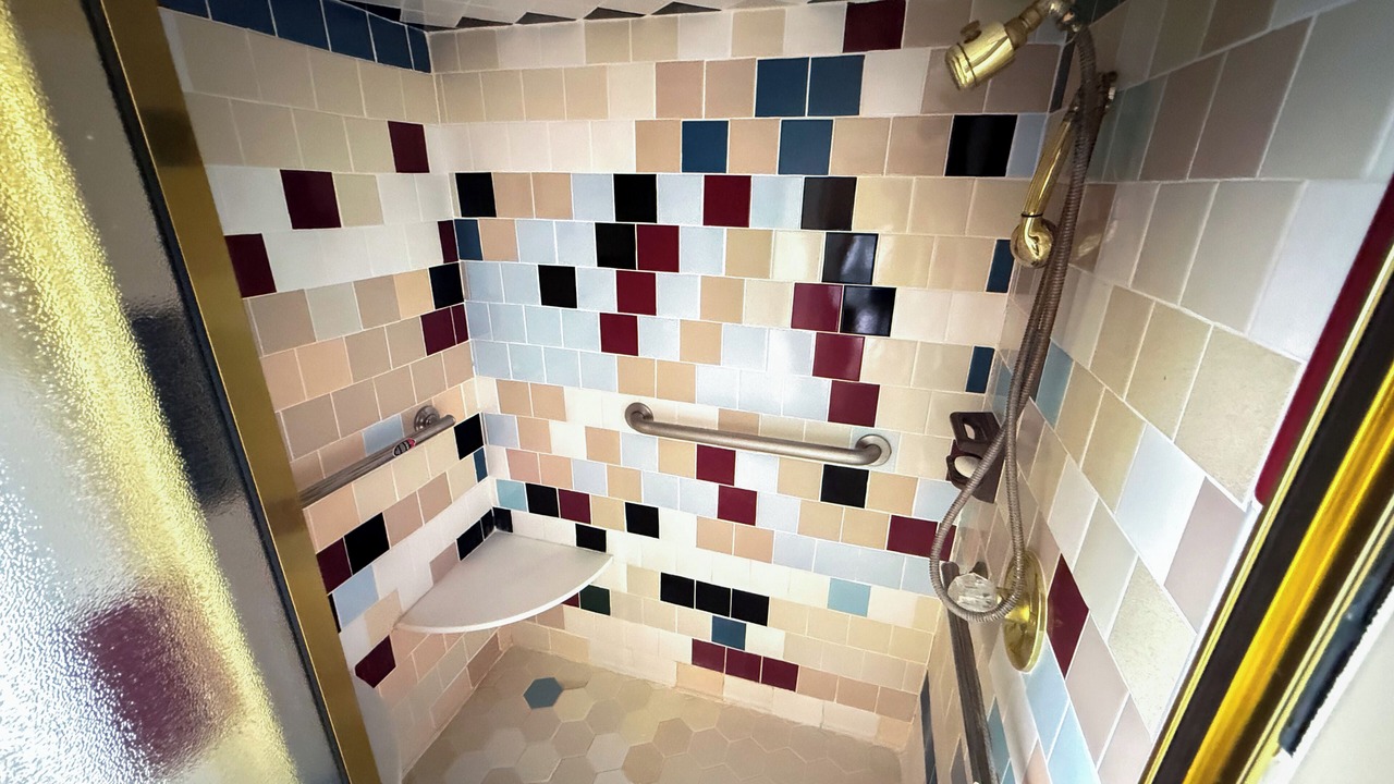 Photo of Bathroom in White Lake