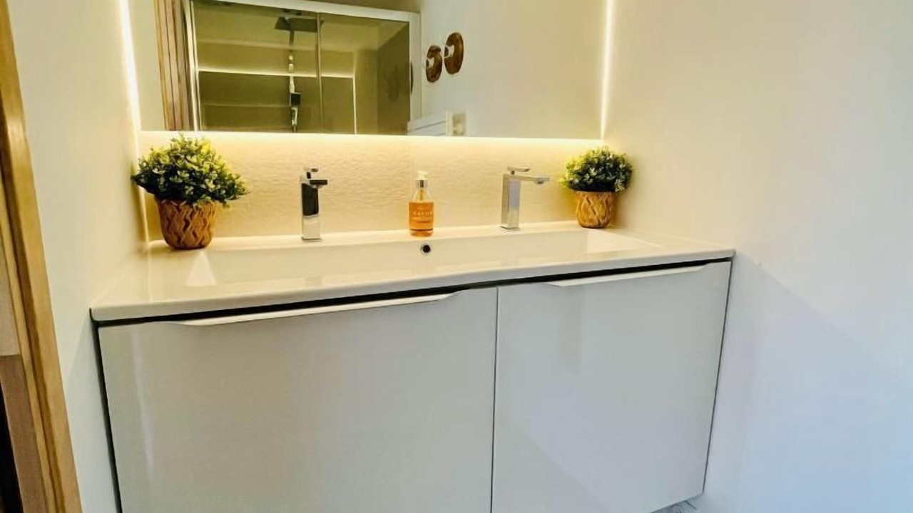 Photo of Bathroom in Neufchatel-en-Bray