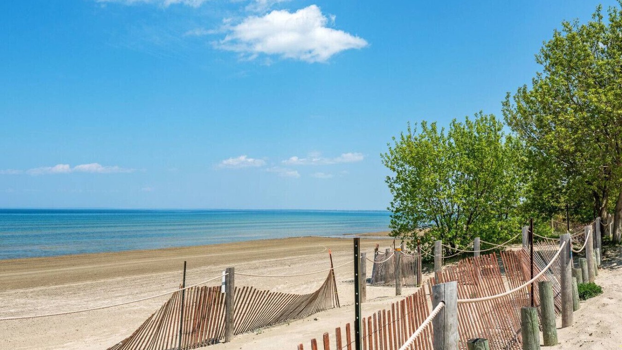 Photo of Others in Wasaga Beach