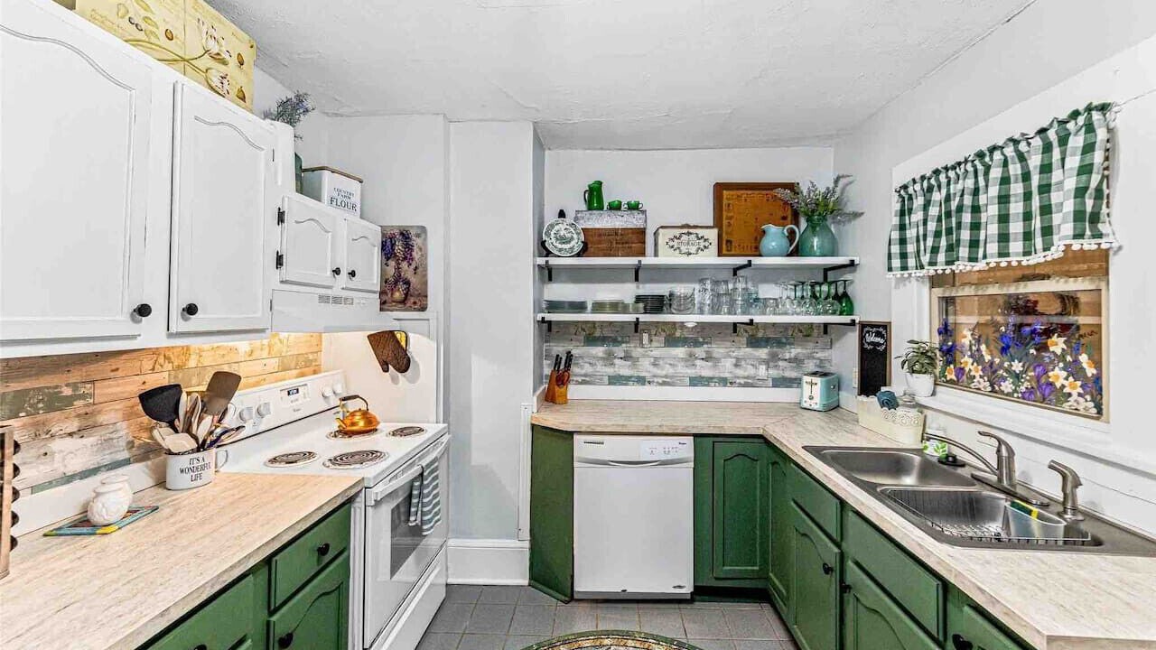 Photo of Kitchen in Woodfin