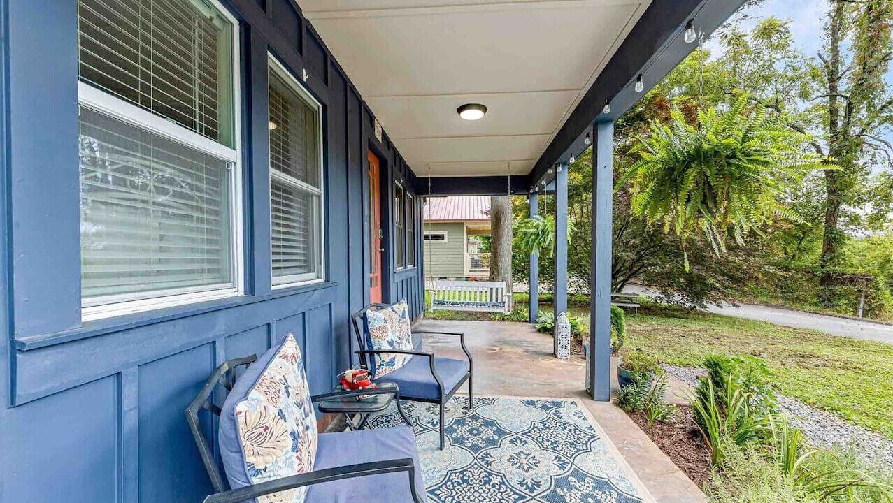 Photo of Patio Balcony in Woodfin