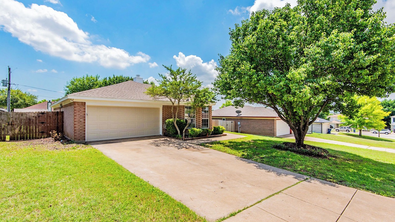 Photo of Outdoor in Burleson