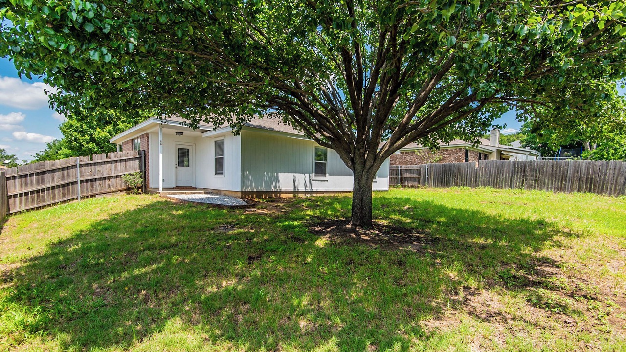 Photo of Outdoor in Burleson