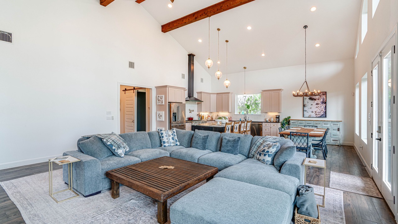Photo of Livingroom in Seguin