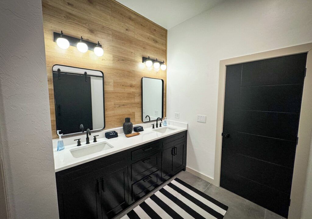 Photo of Bathroom in Oklahoma County