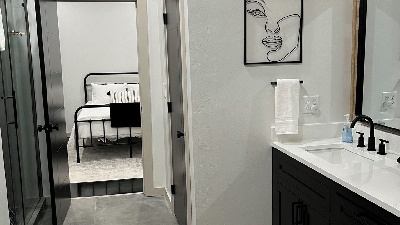 Photo of Bedroom in Oklahoma County