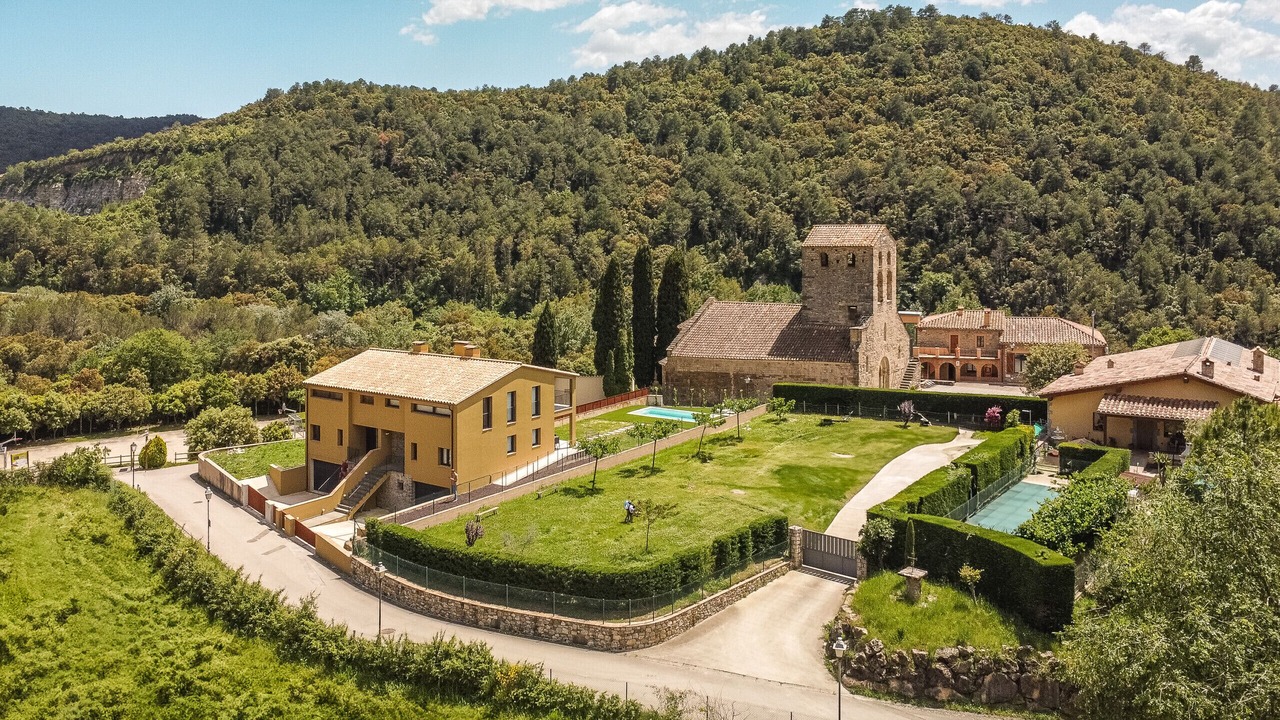 Photo of Outdoor in Beuda