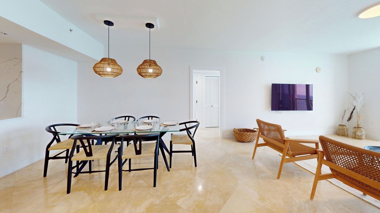 Photo of Others in Sunny Isles Beach