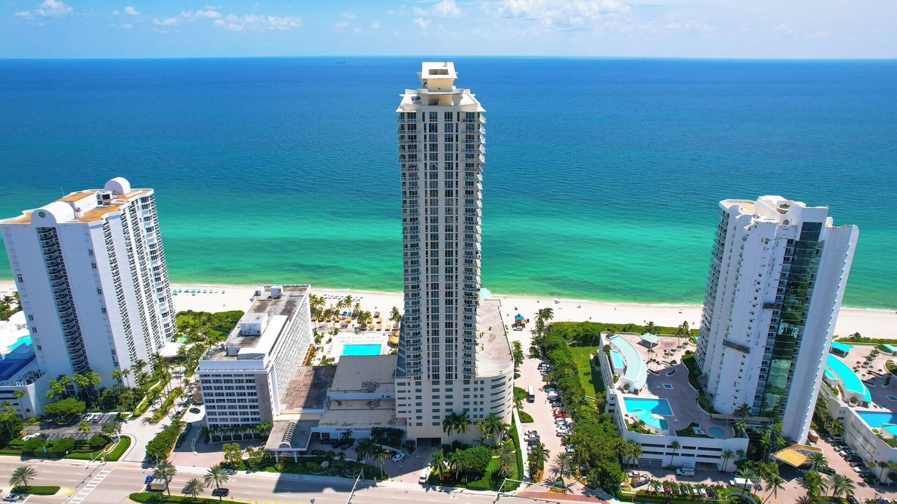 Photo of Outdoor in Sunny Isles Beach