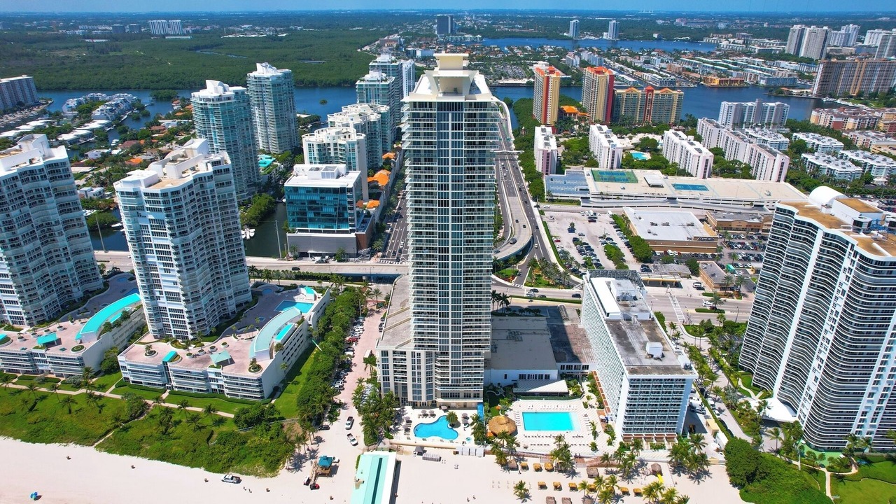 Photo of Outdoor in Sunny Isles Beach
