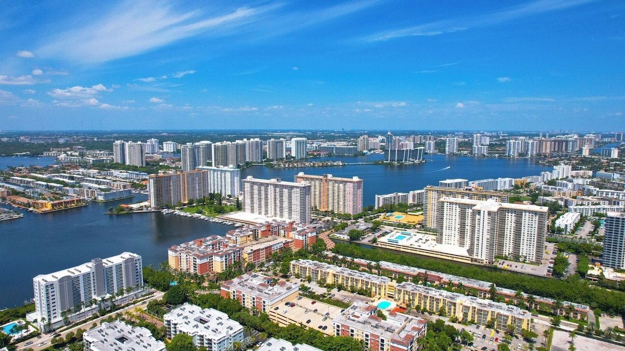 Photo of Outdoor in Sunny Isles Beach