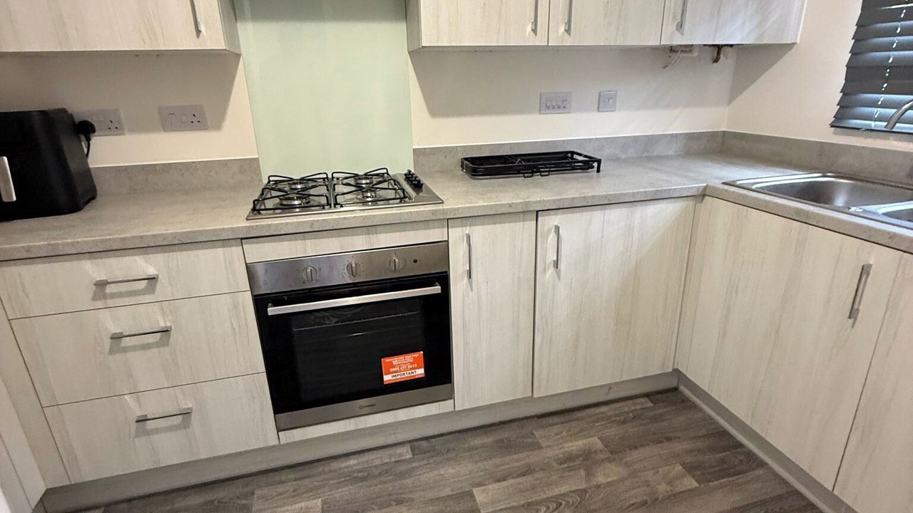 Photo of Others in Honley