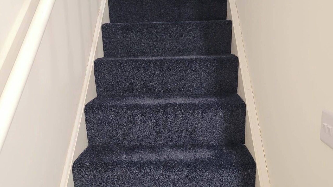 Photo of Others in Honley