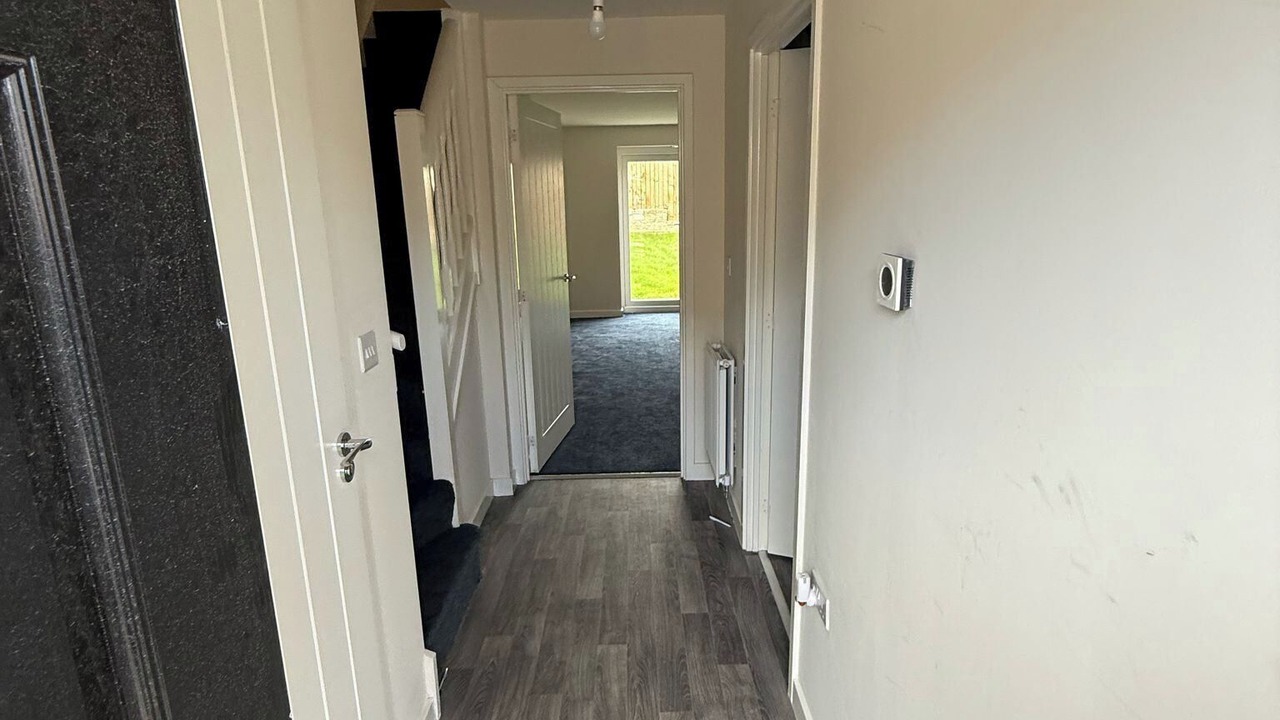 Photo of Others in Honley