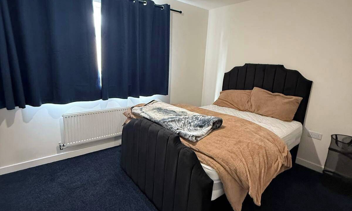 Photo of Others in Honley