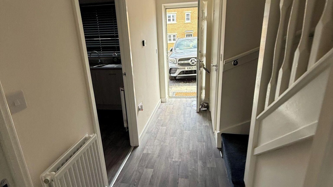 Photo of Others in Honley