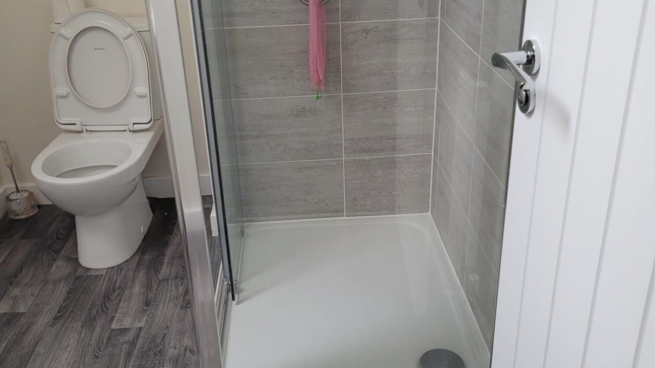 Photo of Others in Honley