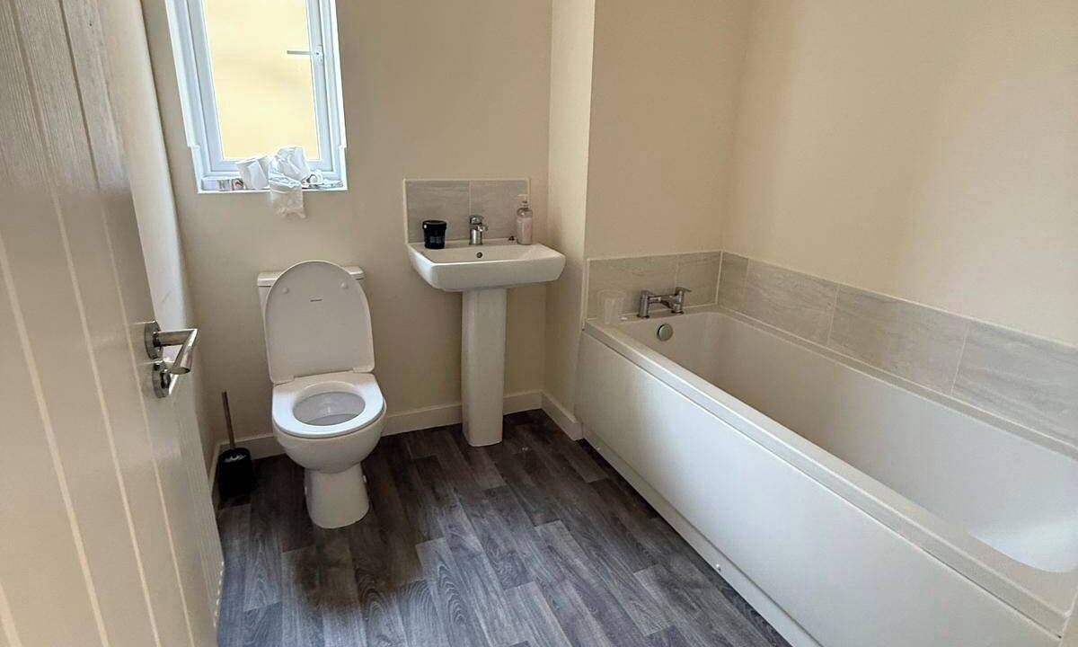 Photo of Others in Honley