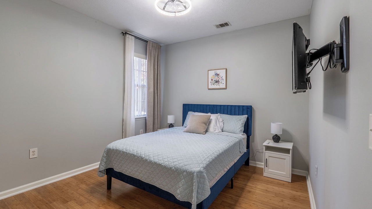 Photo of Bedroom in Grovetown