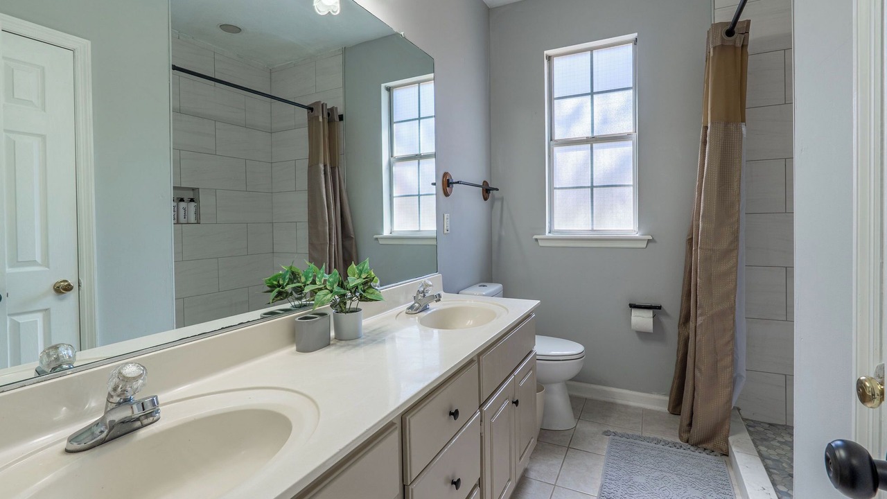 Photo of Bathroom in Grovetown