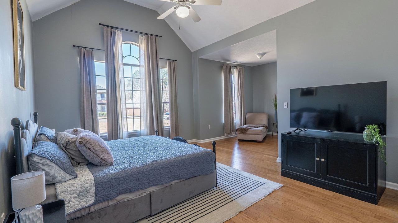 Photo of Bedroom in Grovetown