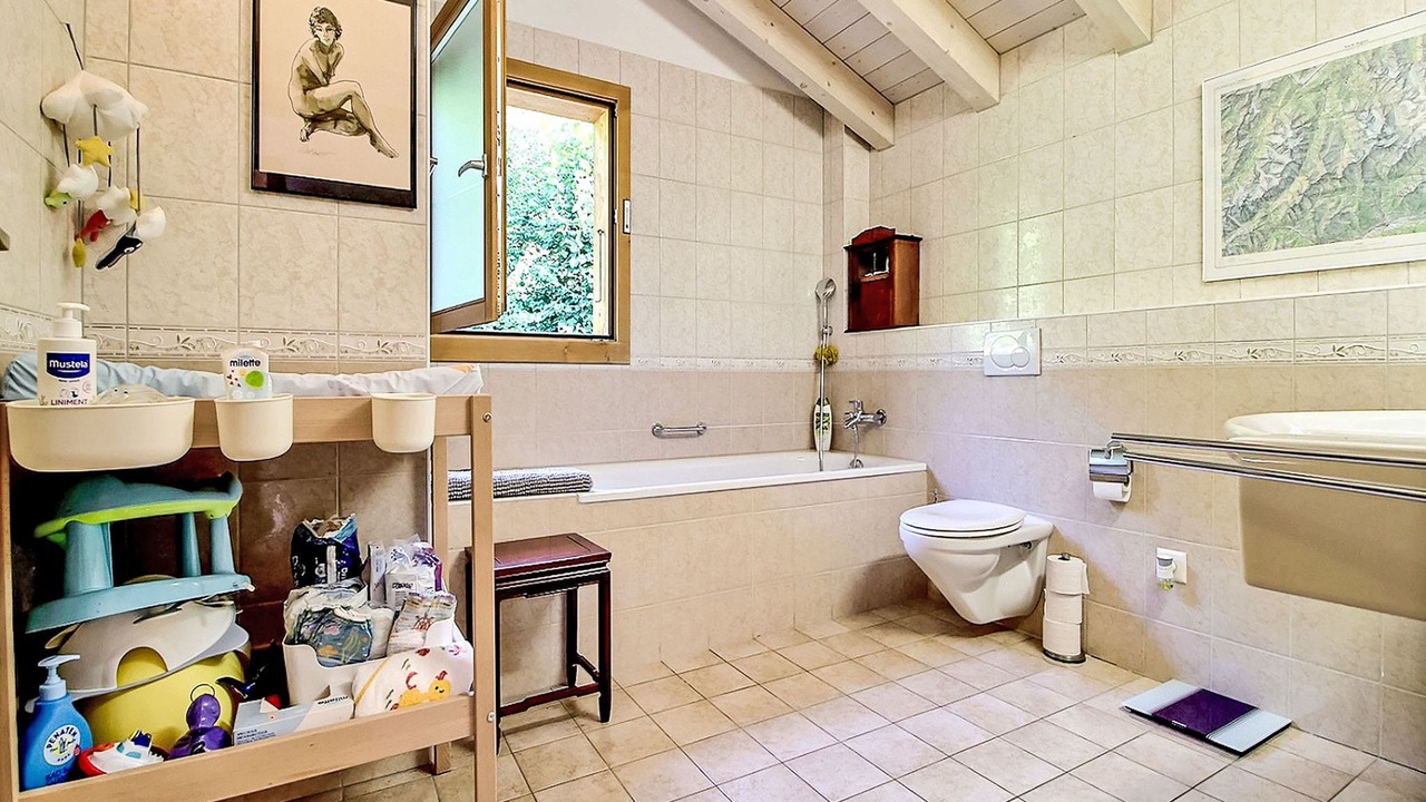 Photo of Bathroom in Ovronnaz