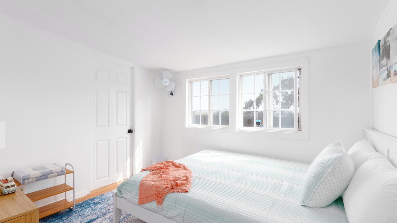 Photo of Bedroom in Golden Hill