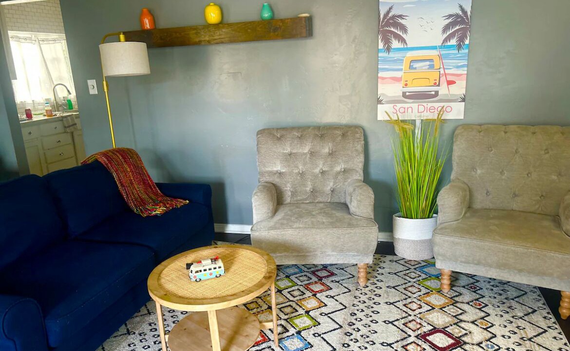 Photo of Livingroom in Golden Hill