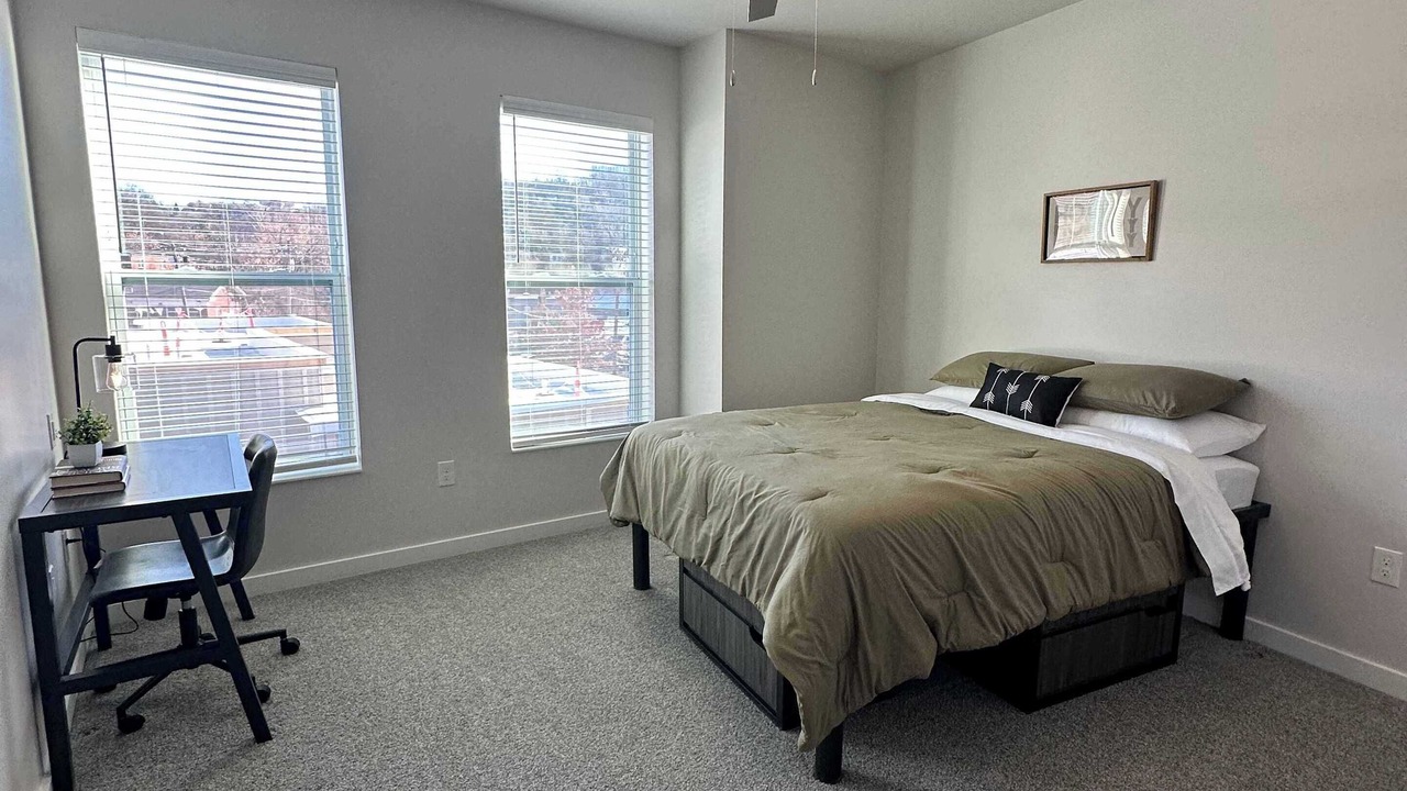 Photo of Bedroom in CUF