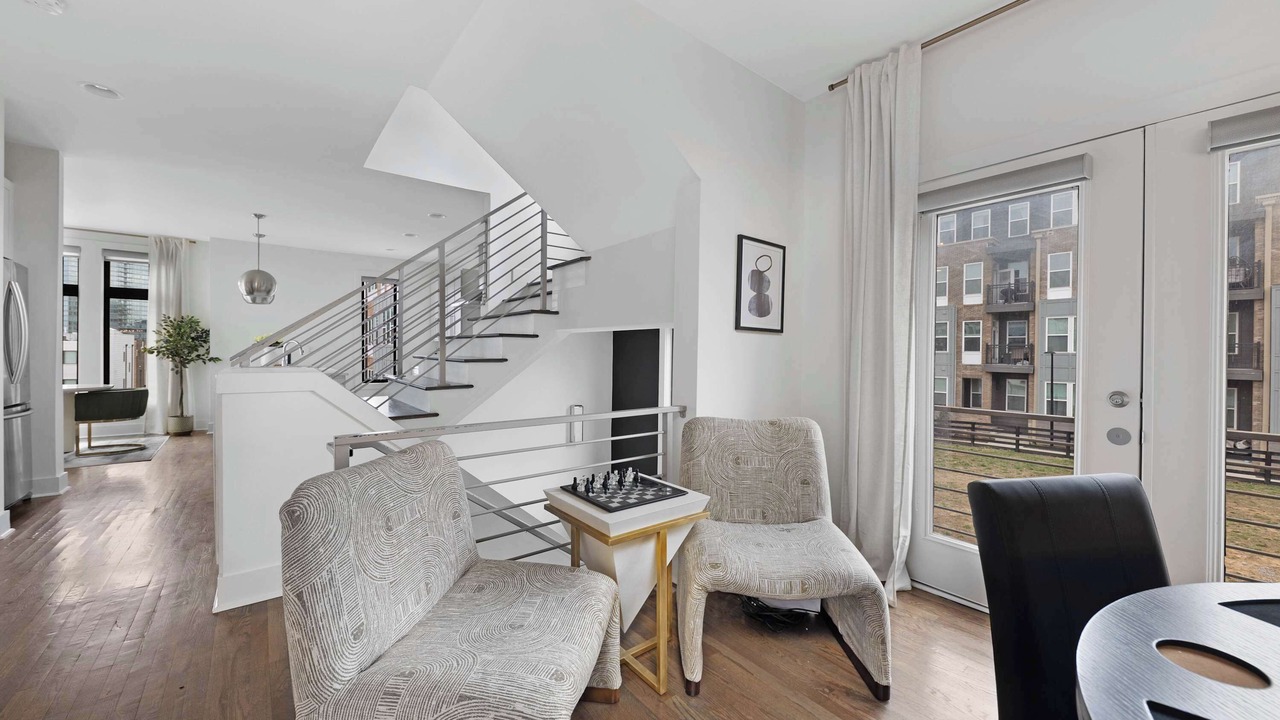 Photo of Others in Edgehill