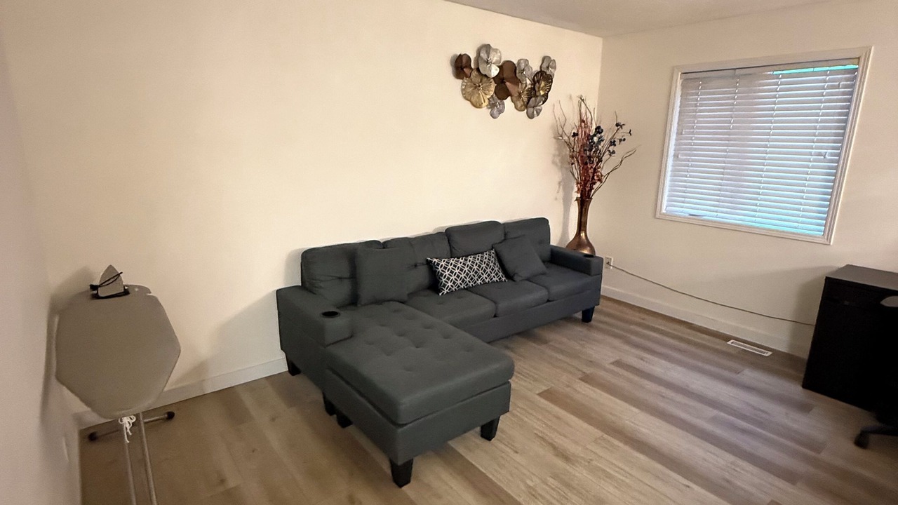Photo of Livingroom in Fort Gary