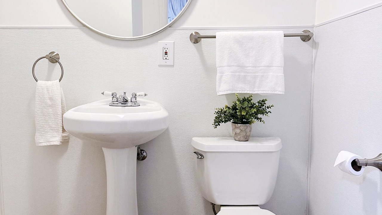 Photo of Bathroom in Fox Point
