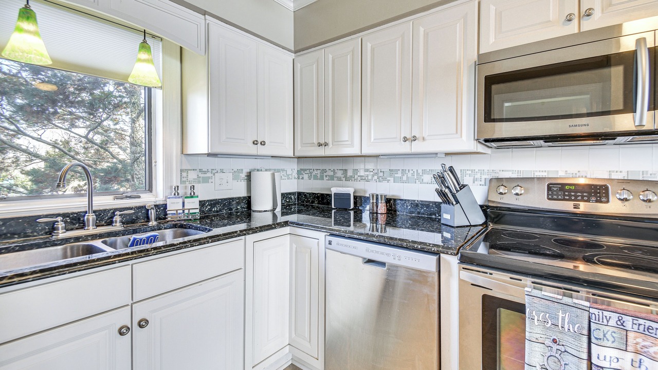 Photo of Kitchen in Elizabeth City