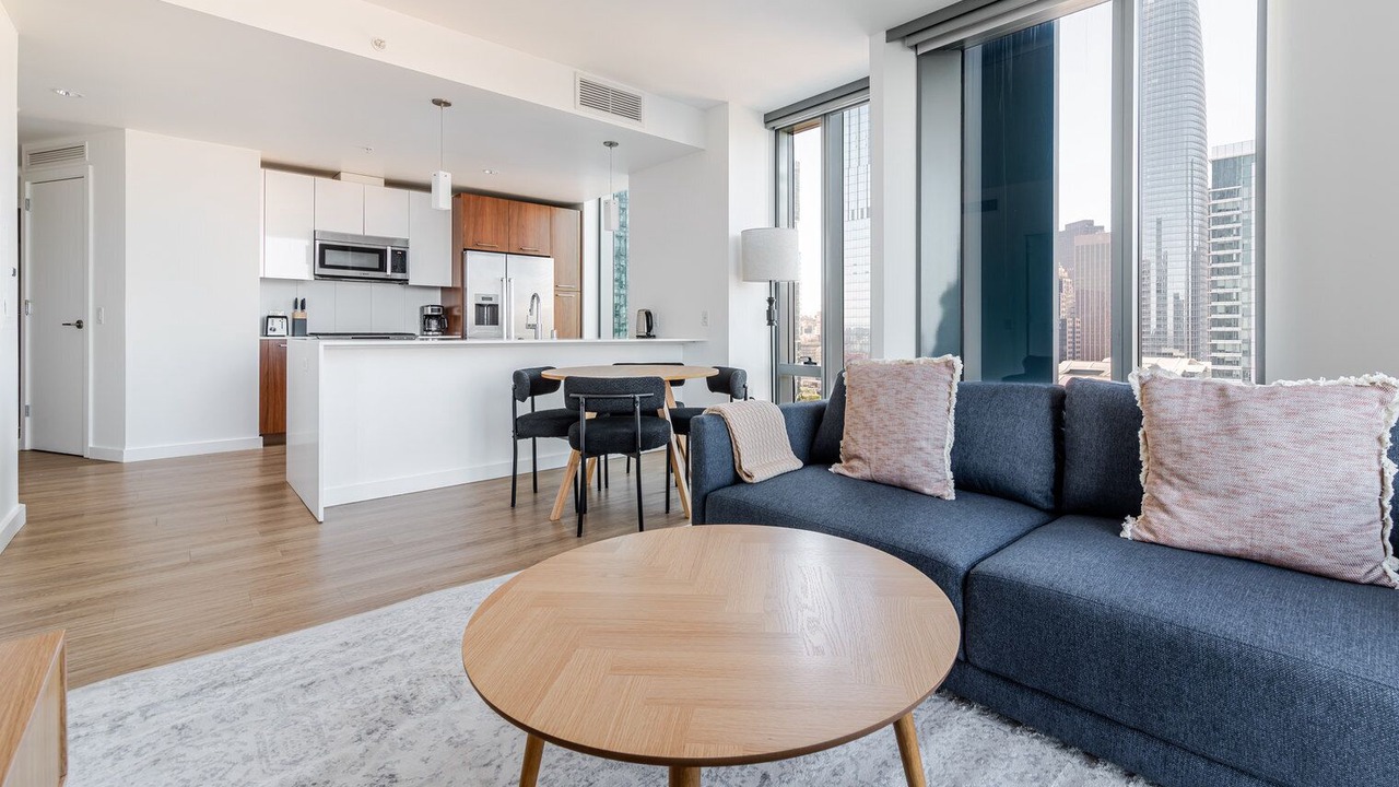 Photo of Livingroom in Rincon Hill