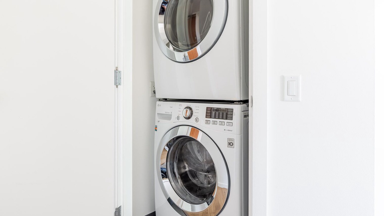 Photo of Others in Rincon Hill