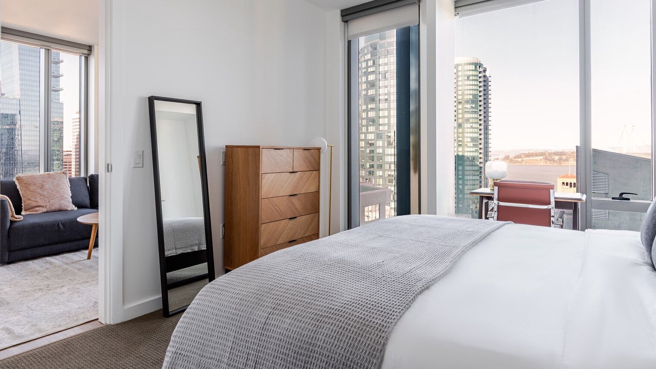 Photo of Bedroom in Rincon Hill