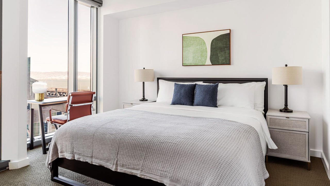 Photo of Bedroom in Rincon Hill