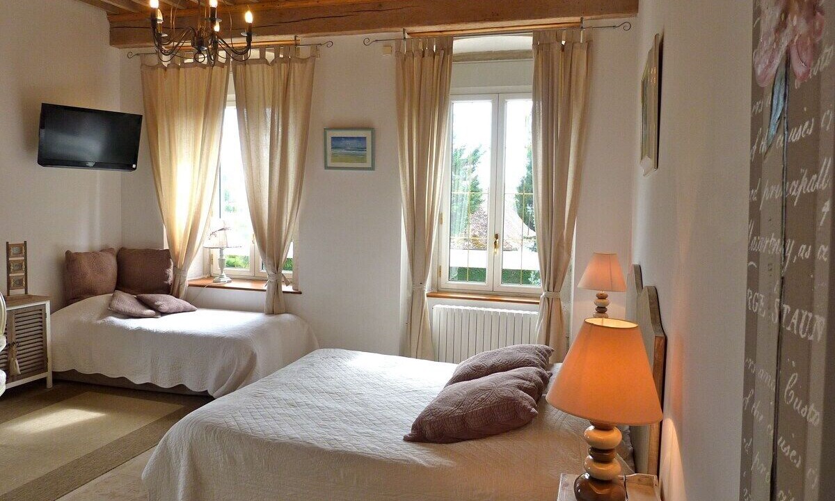 Photo of Bedroom in Les Avenieres