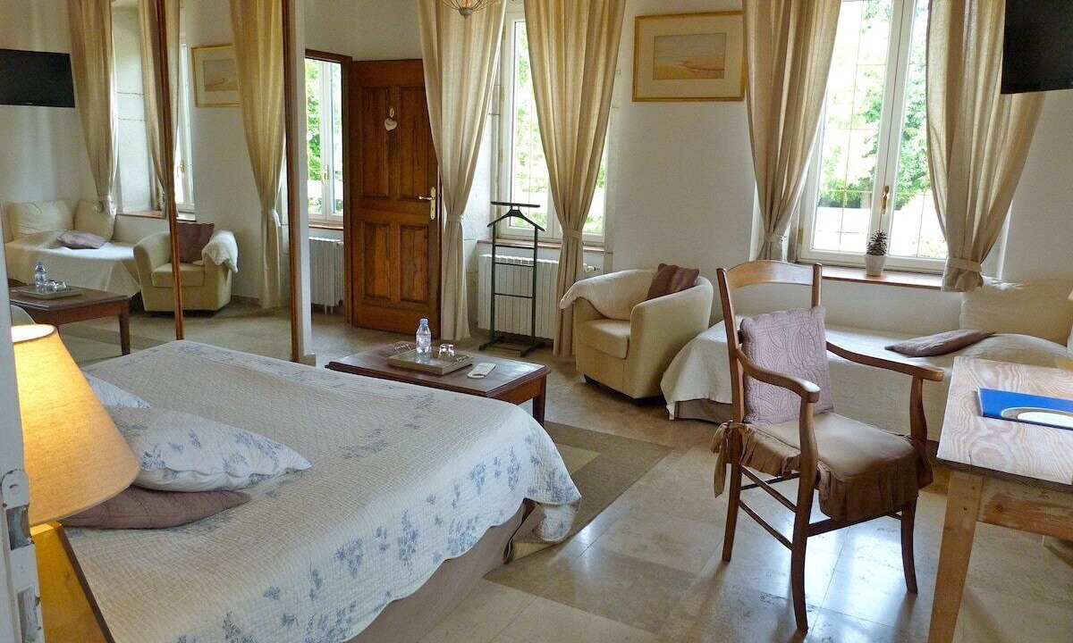 Photo of Bedroom in Les Avenieres