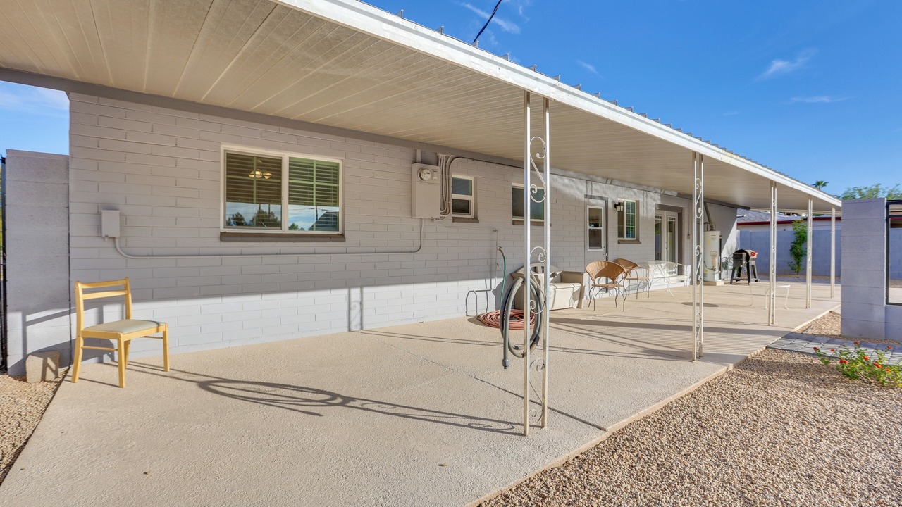 Photo of Patio Balcony in Paradise Valley Village