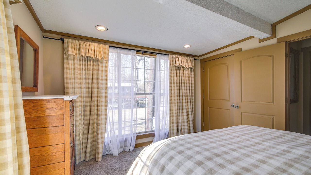 Photo of Bedroom in Tunica