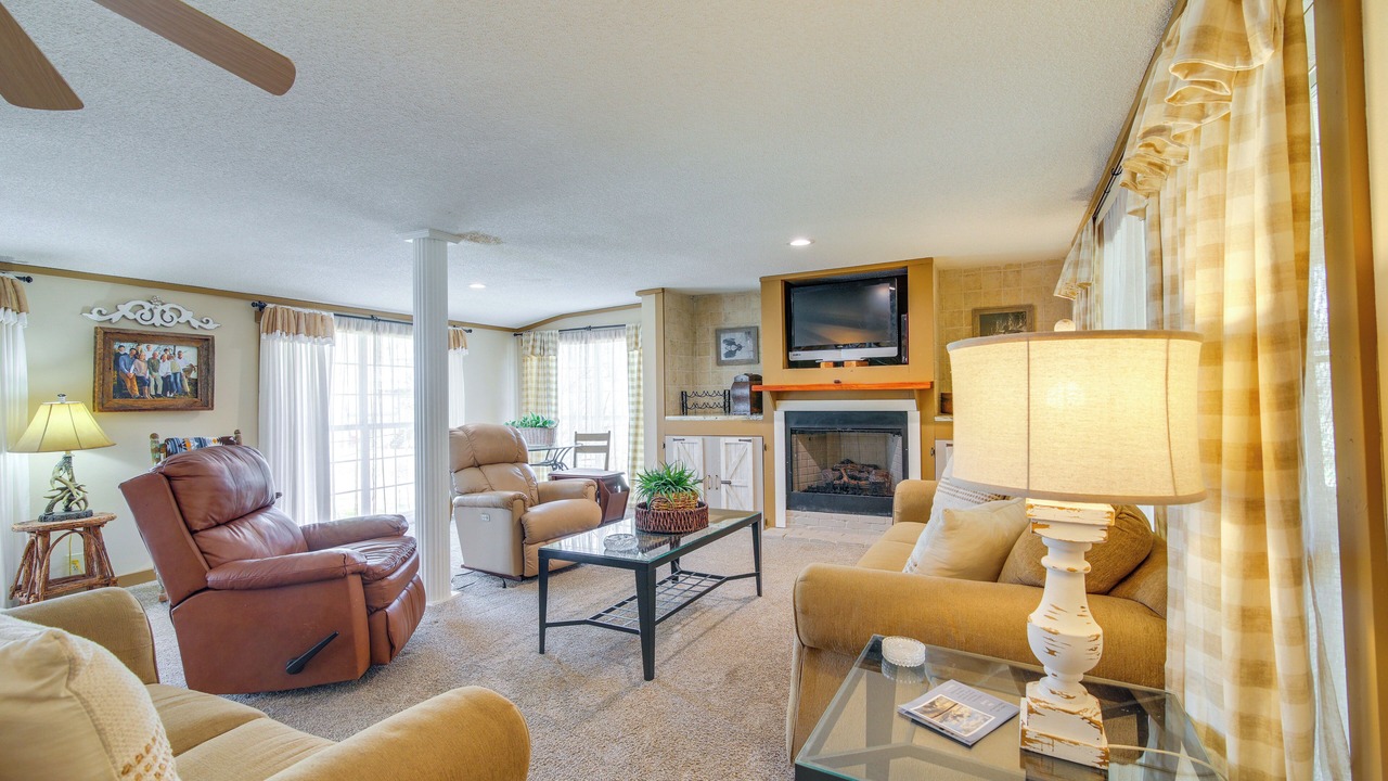 Photo of Others in Tunica