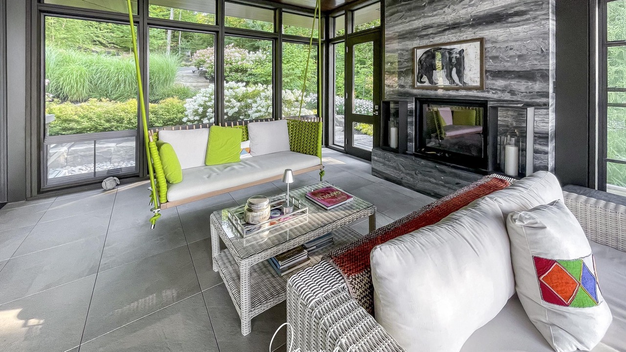 Photo of Bedroom in Muskoka Lakes