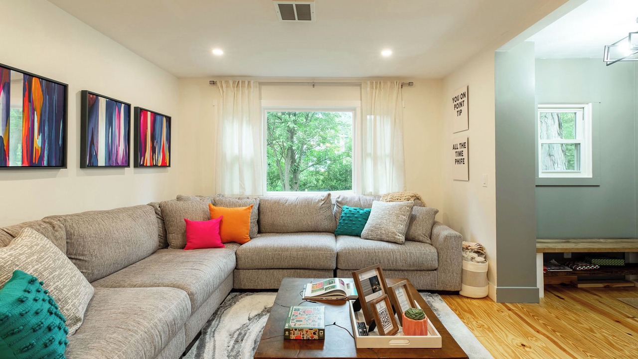 Photo of Livingroom in Accord