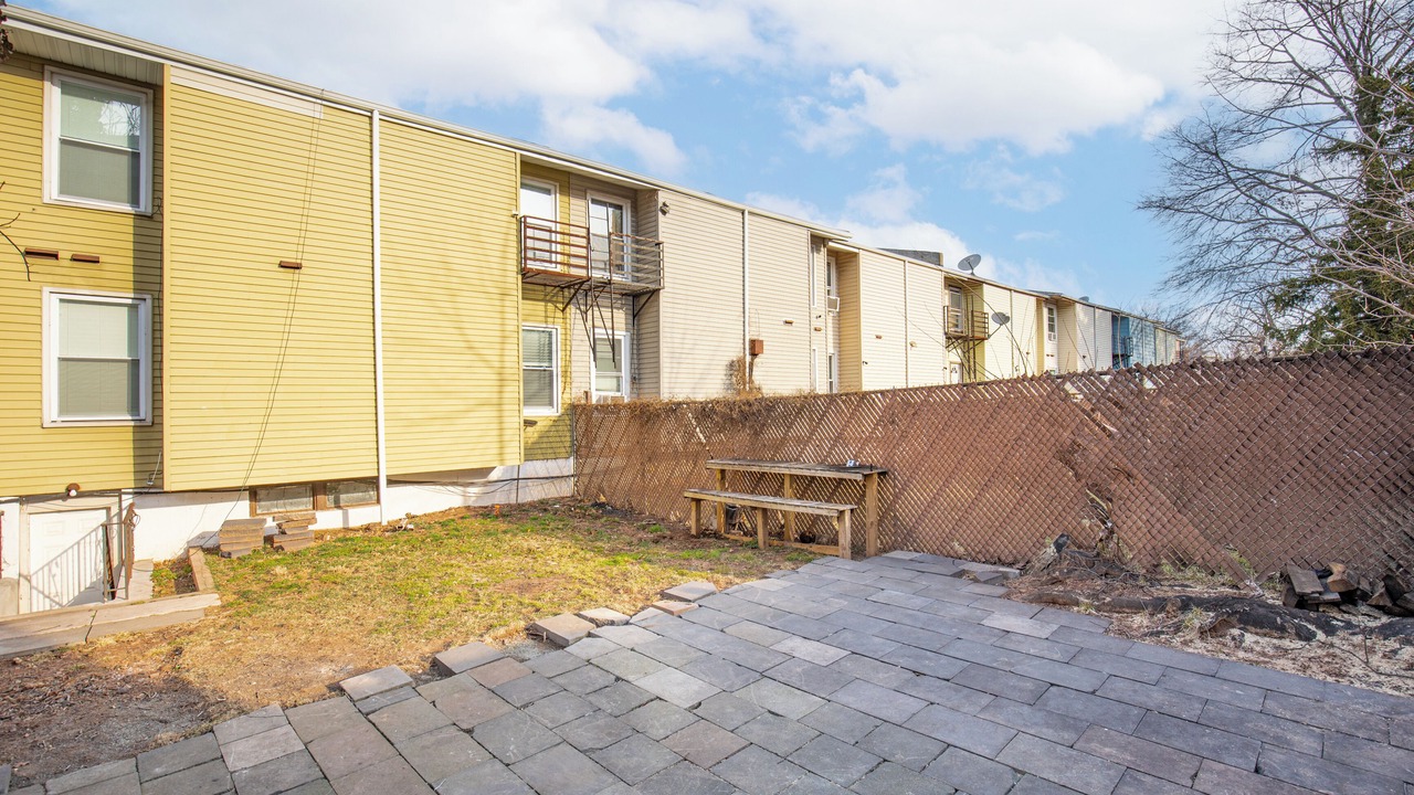 Photo of Outdoor in Orange