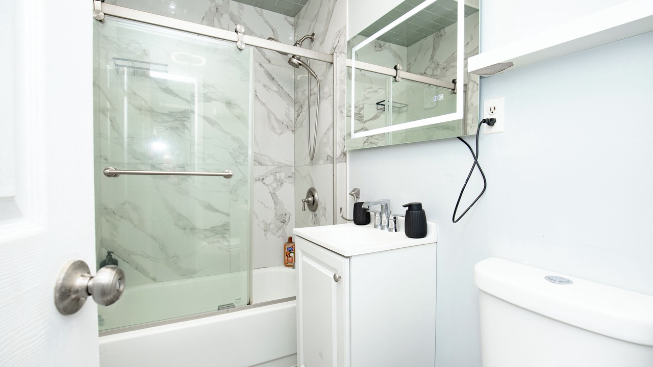 Photo of Bathroom in Orange