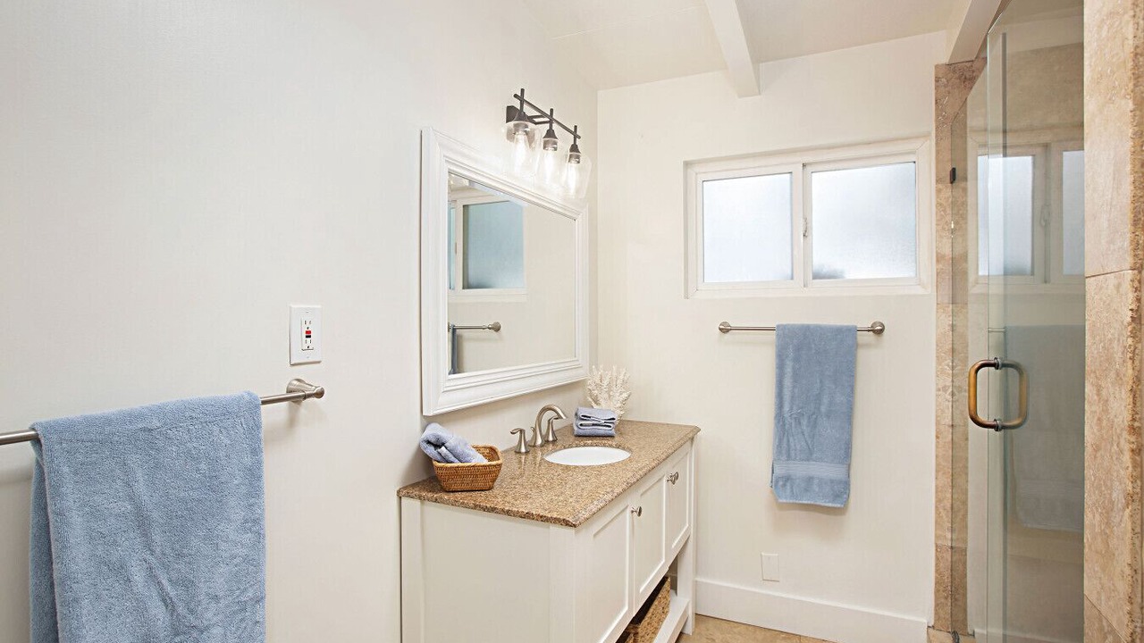 Photo of Bathroom in South Oceanside